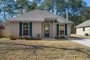 $1,700 | 2424 McDonald Street, Mandeville, LA 70448