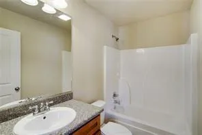 $1,700 | 2424 McDonald Street, Mandeville, LA 70448