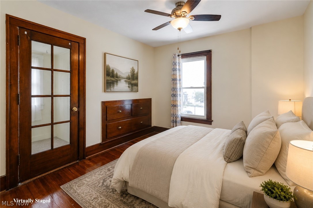 391 Reed Avenue Akron, OH 44301 - Photo 19 of 40 PRIMARY BEDROOM-Virtually staged