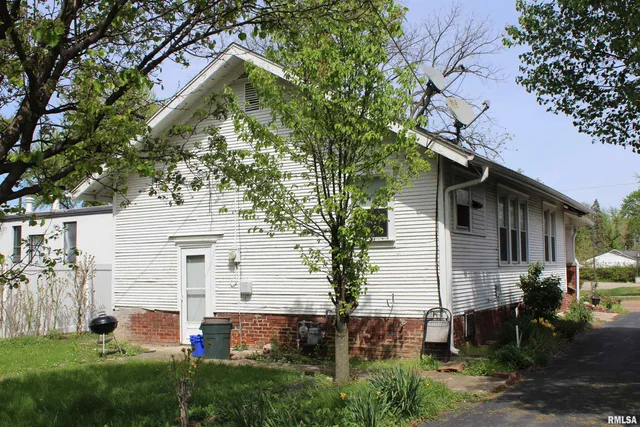 $119,000 | 1509 South MacArthur Boulevard, Springfield, IL 62704