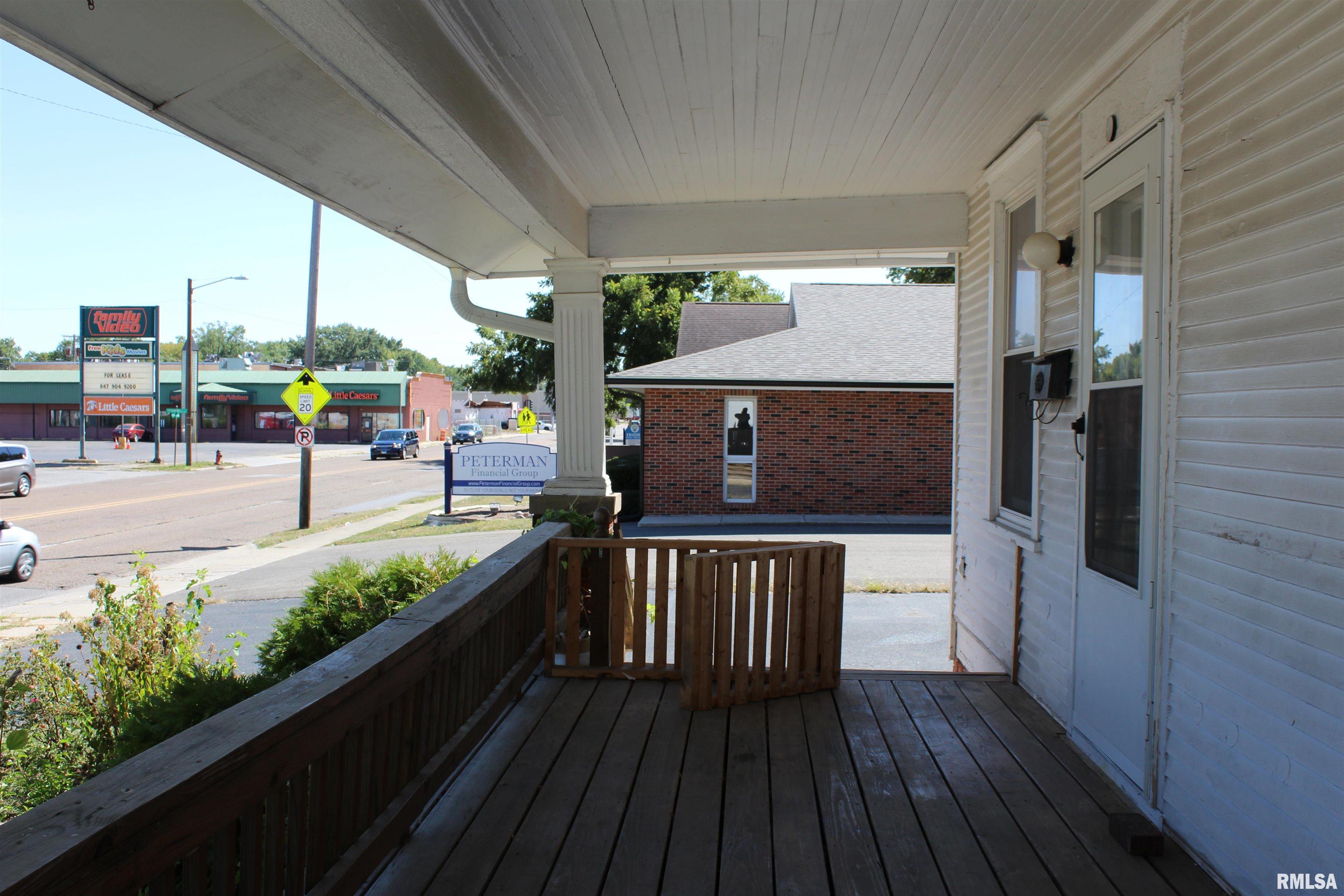 1509 South MacArthur Boulevard Springfield, IL 62704 - Photo 3 of 13