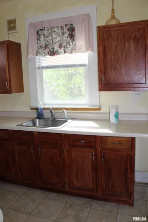 $115,000 | 1509 South MacArthur Boulevard, Springfield, IL 62704