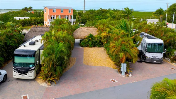 $820,000 | 2950 Overseas Highway, Unit 2, Key West, FL 33040