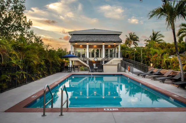 view of a house with a potted plant