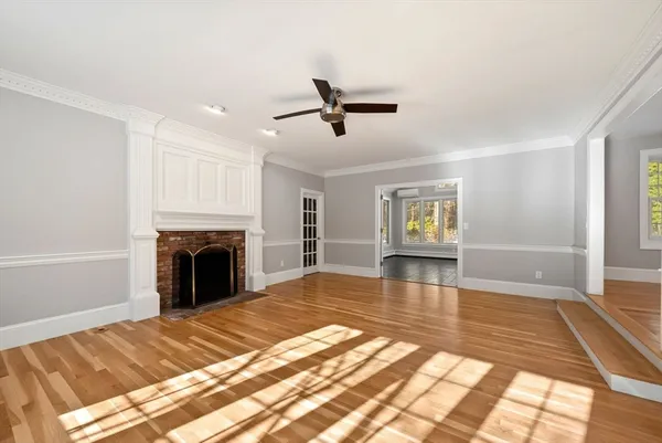 $2,099,000 | 152 Prospect Street, Hingham, MA 02043