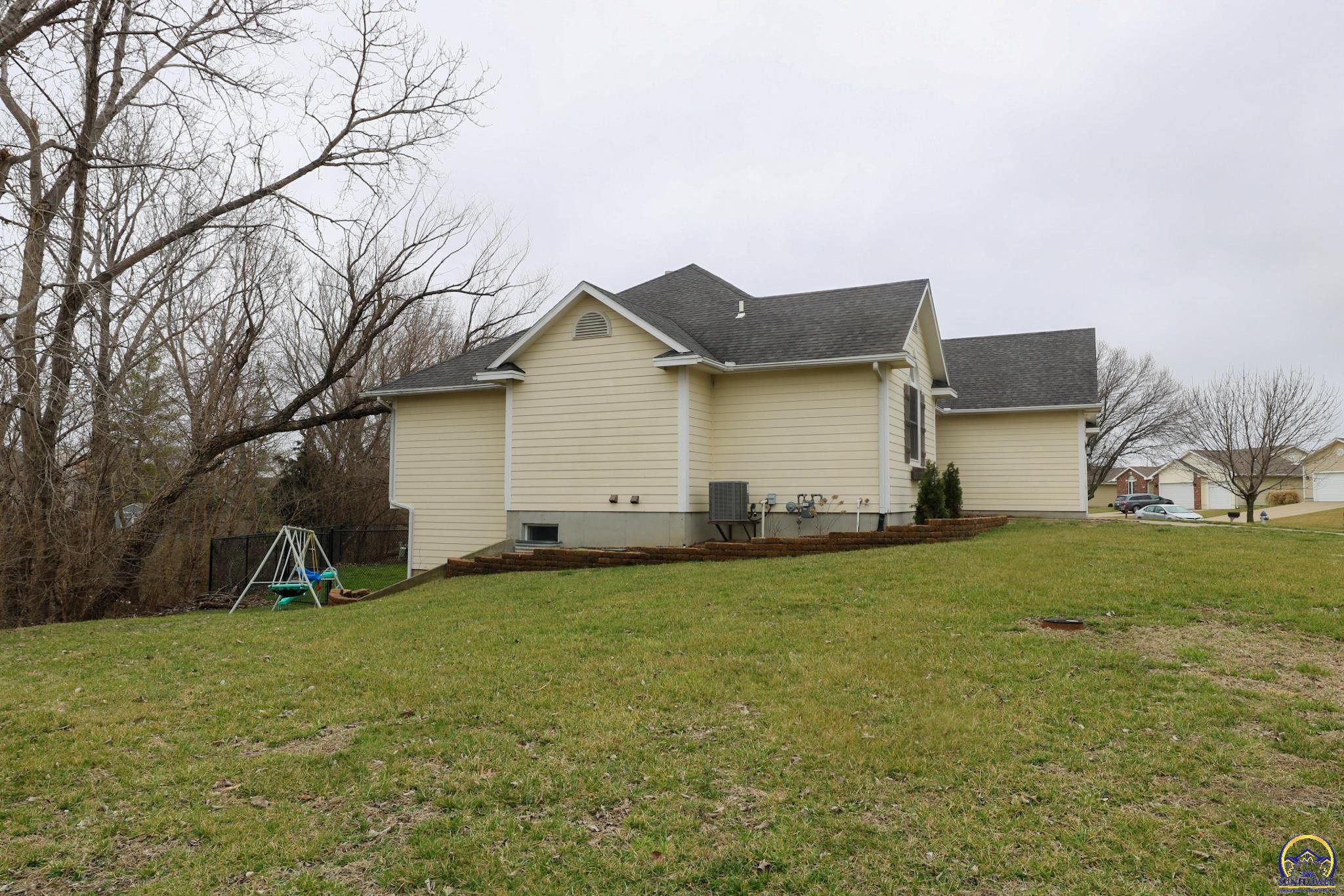 1920 Antler Ridge Emporia, KS 66801 - Photo 60 of 62
