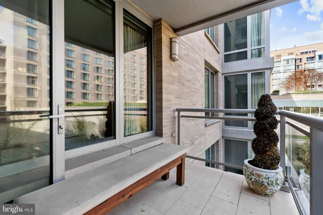 a house view with outdoor space