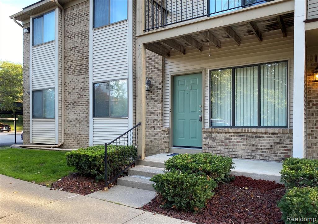 24050 Middlebelt Road, Unit 1 Farmington Hills, MI 48336 - Photo 1 of 13
