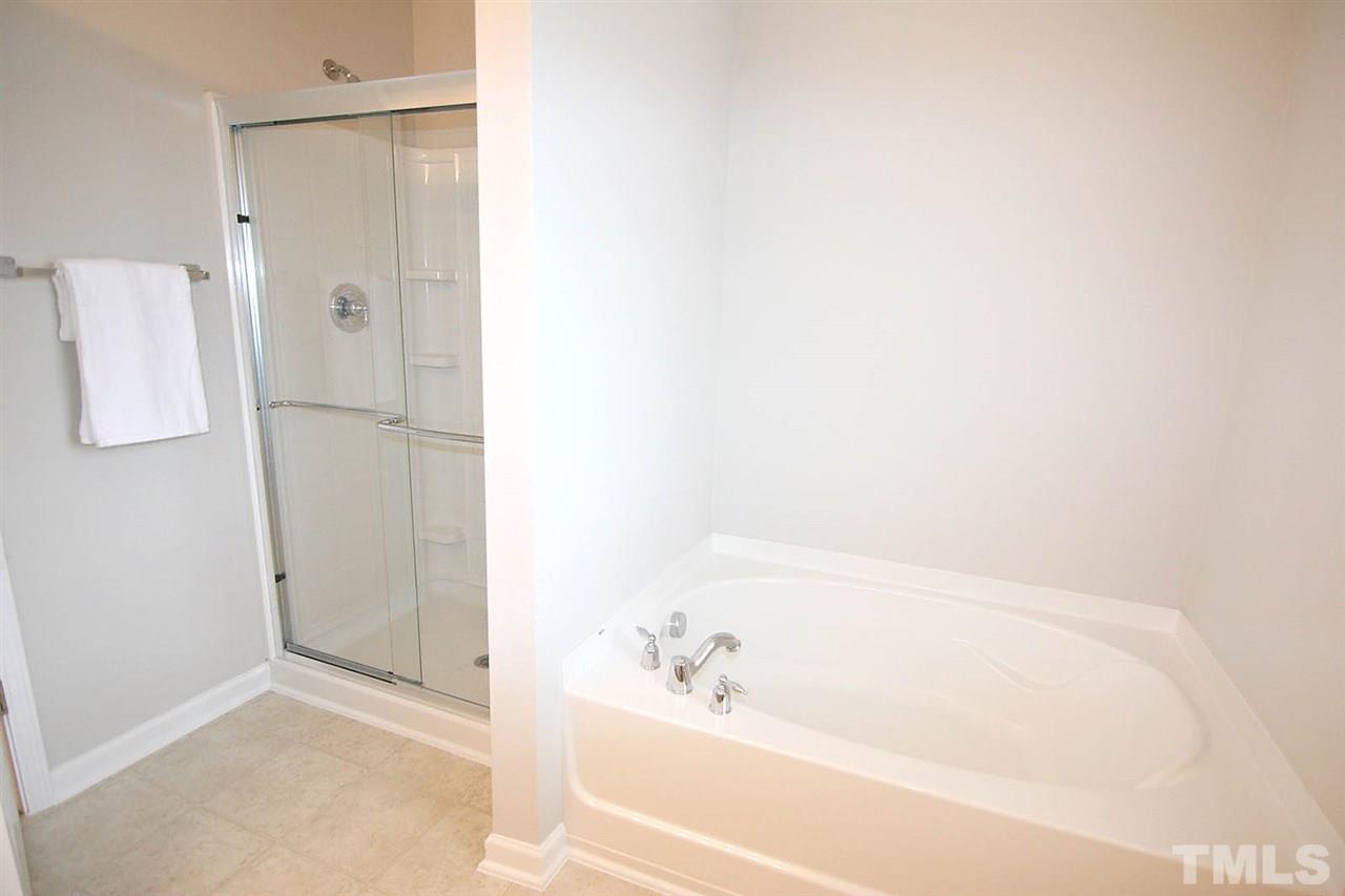 2316 Rooster Way Raleigh, NC 27614 - Photo 14 of 25 Gallery Image 14