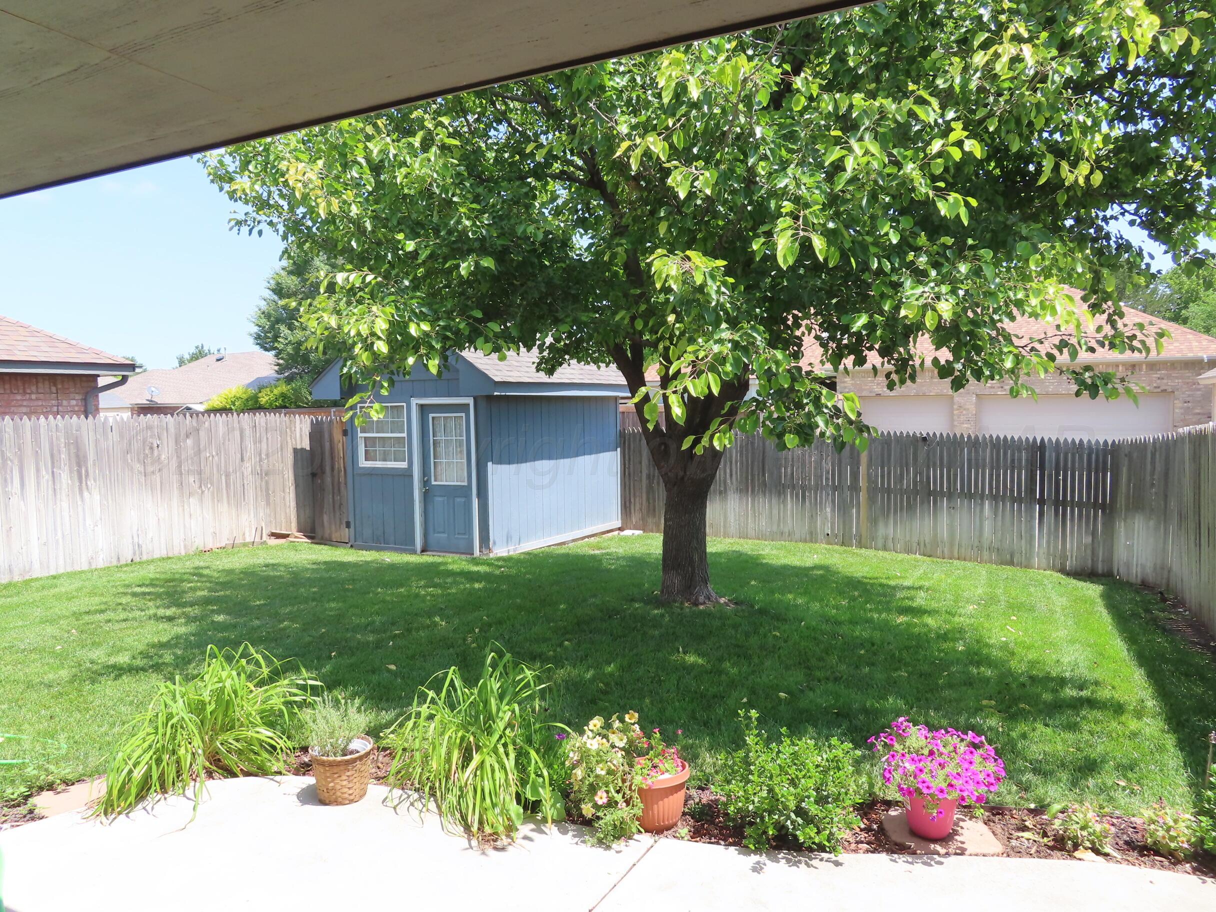 6802 Thunder Road Amarillo, TX 79119 - Photo 4 of 20 IMG_2938