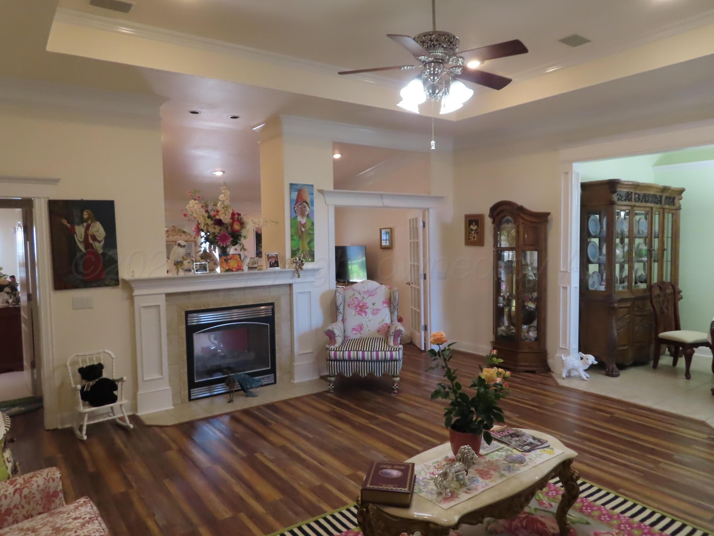 6802 Thunder Road Amarillo, TX 79119 - Photo 7 of 20 IMG_2941