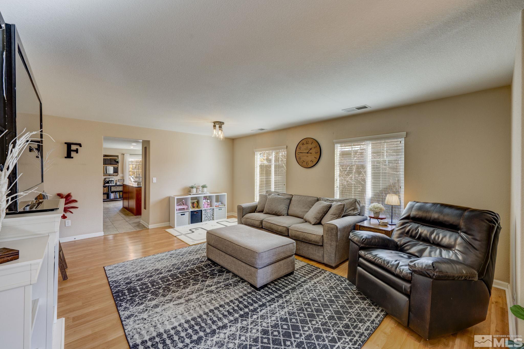 9180 Gilvarry Street Reno, NV 89506 - Photo 7 of 40 Photo 7
