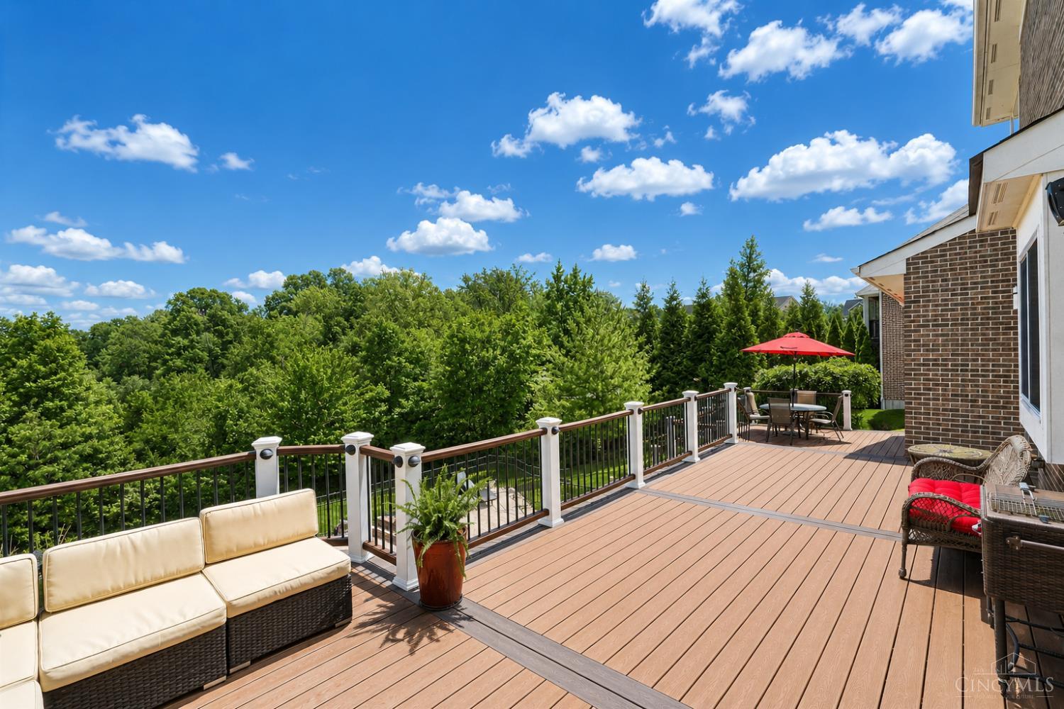 2325 Estate Ridge Drive Cincinnati, OH 45244 - Photo 59 of 73
