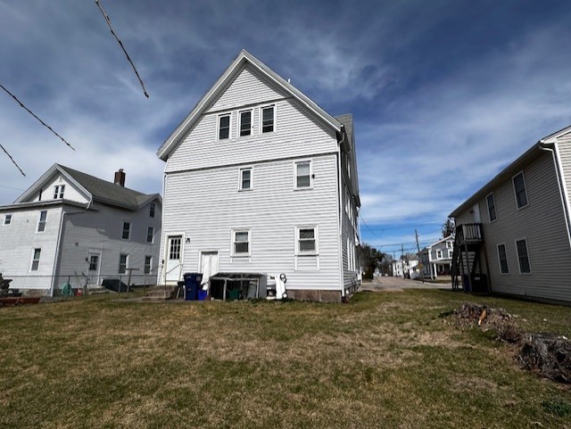 22 Pleasant Street Westerly, RI 02891 - Photo 2 of 24