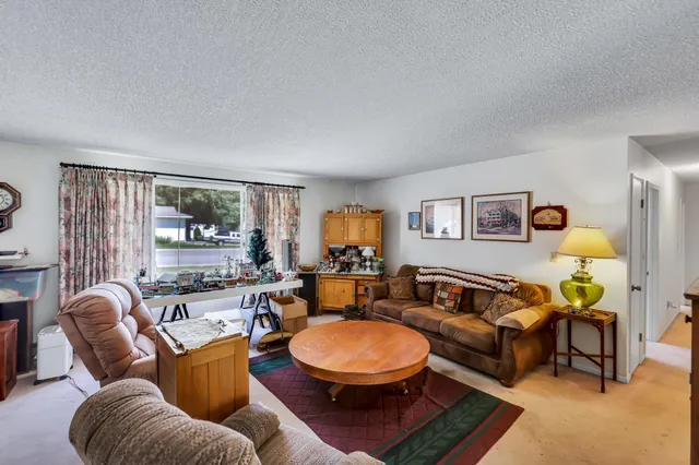 $385,000 | 1401 1st Street, Newport, WA 99156