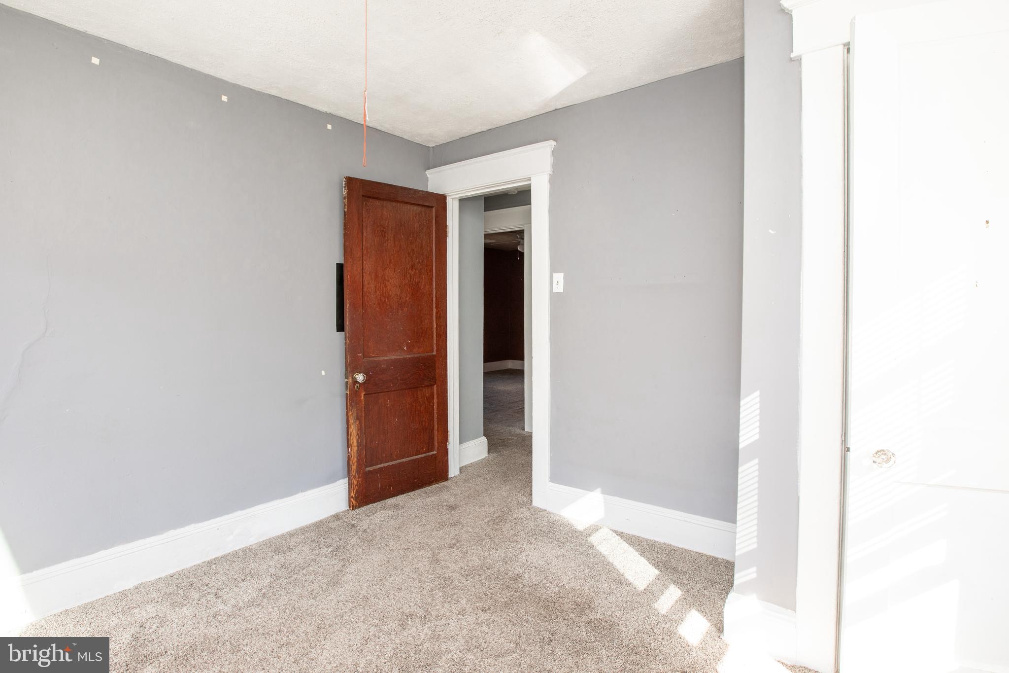 810 Klockner Road Hamilton, NJ 08619 - Photo 31 of 41