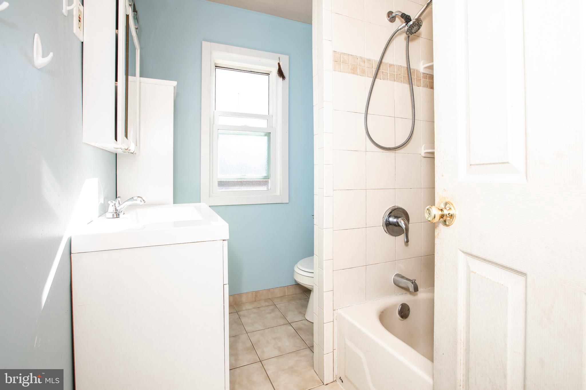 810 Klockner Road Hamilton, NJ 08619 - Photo 32 of 41