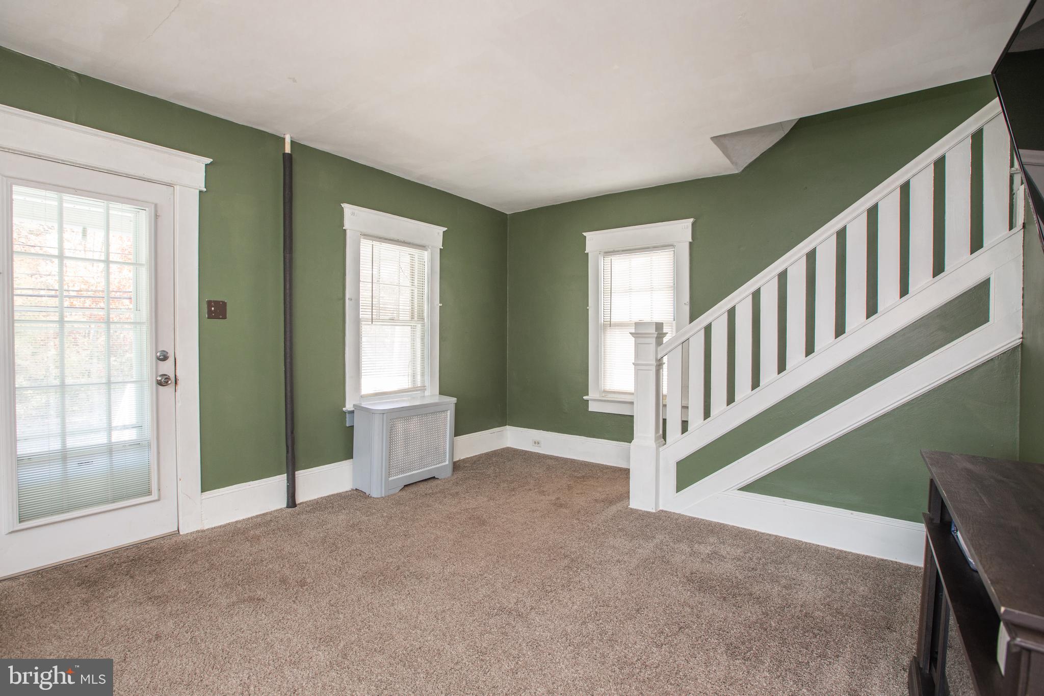 810 Klockner Road Hamilton, NJ 08619 - Photo 7 of 41