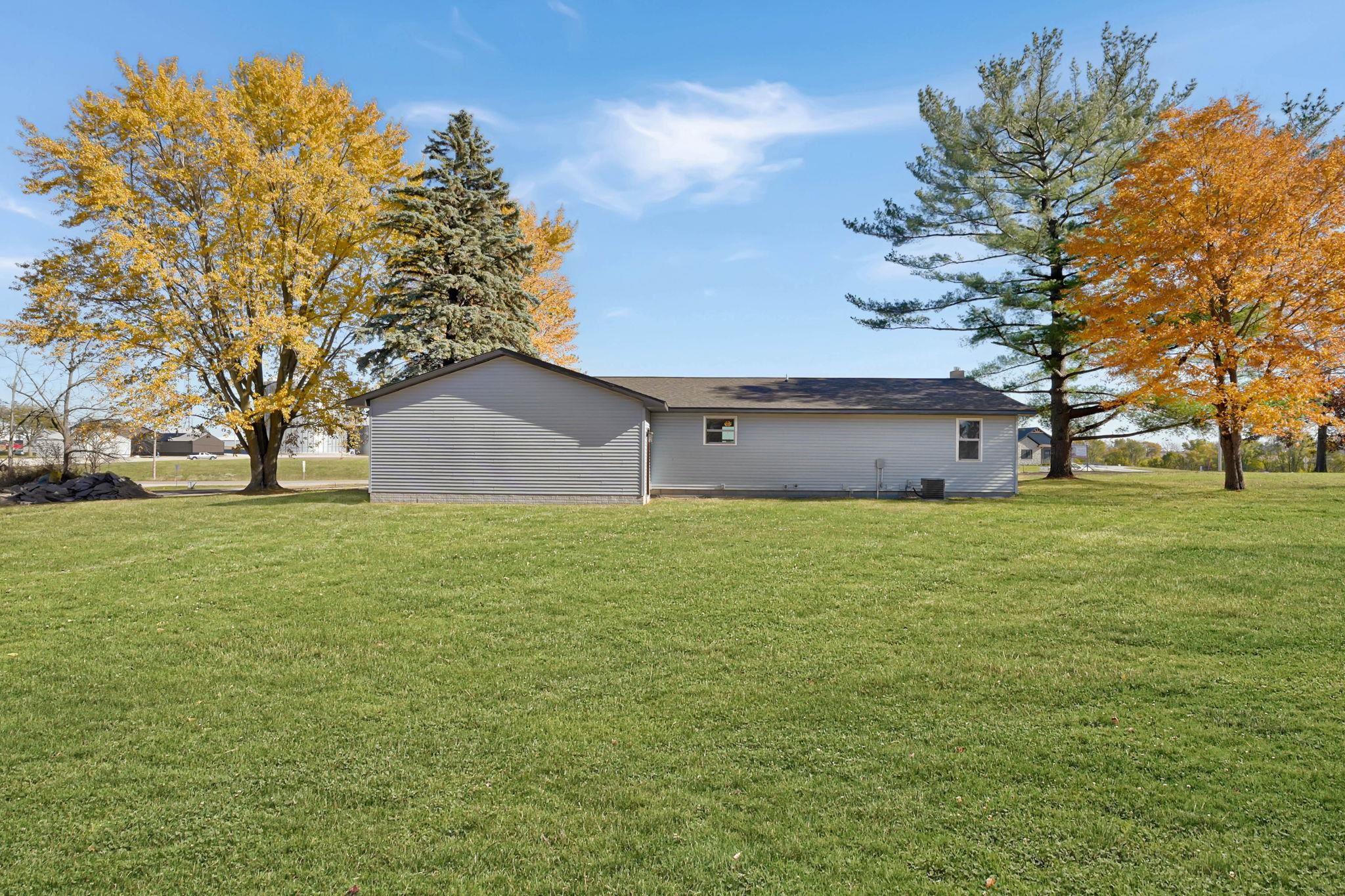 1634 11th Street Waterloo, IA 50702 - Photo 27 of 43 Gallery Image 27