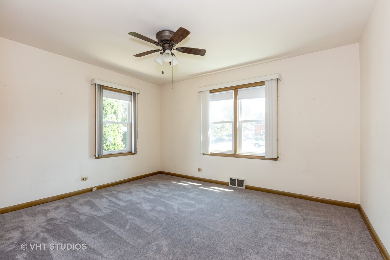 3628 Harlem Avenue Riverside, IL 60546 - Photo 6 of 12