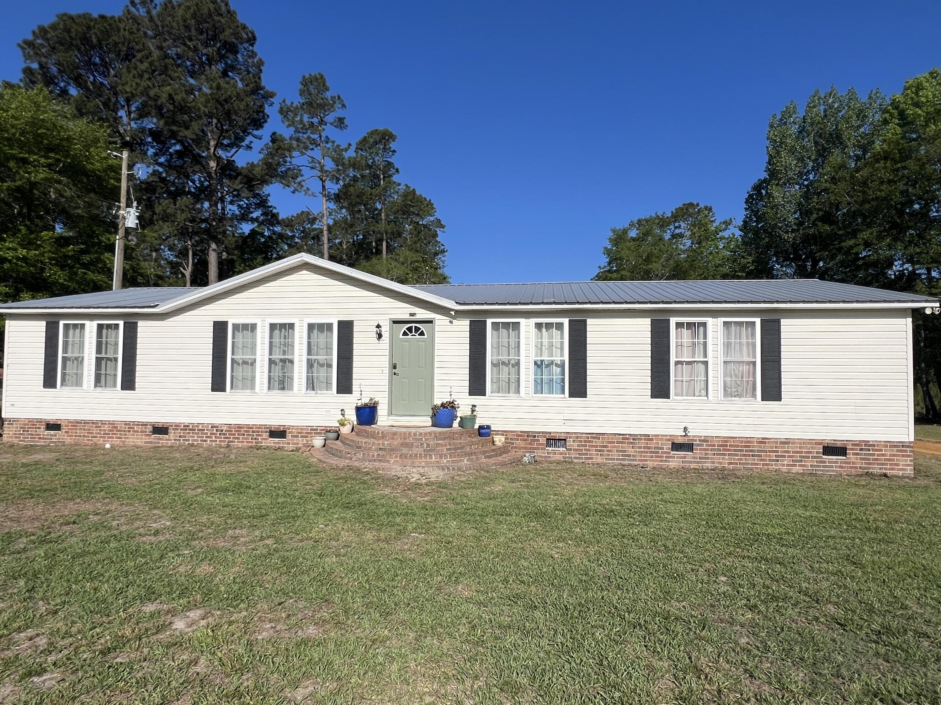586 Scuffletown Road Ruffin, SC 29475 - Photo 3 of 47 IMG_1474