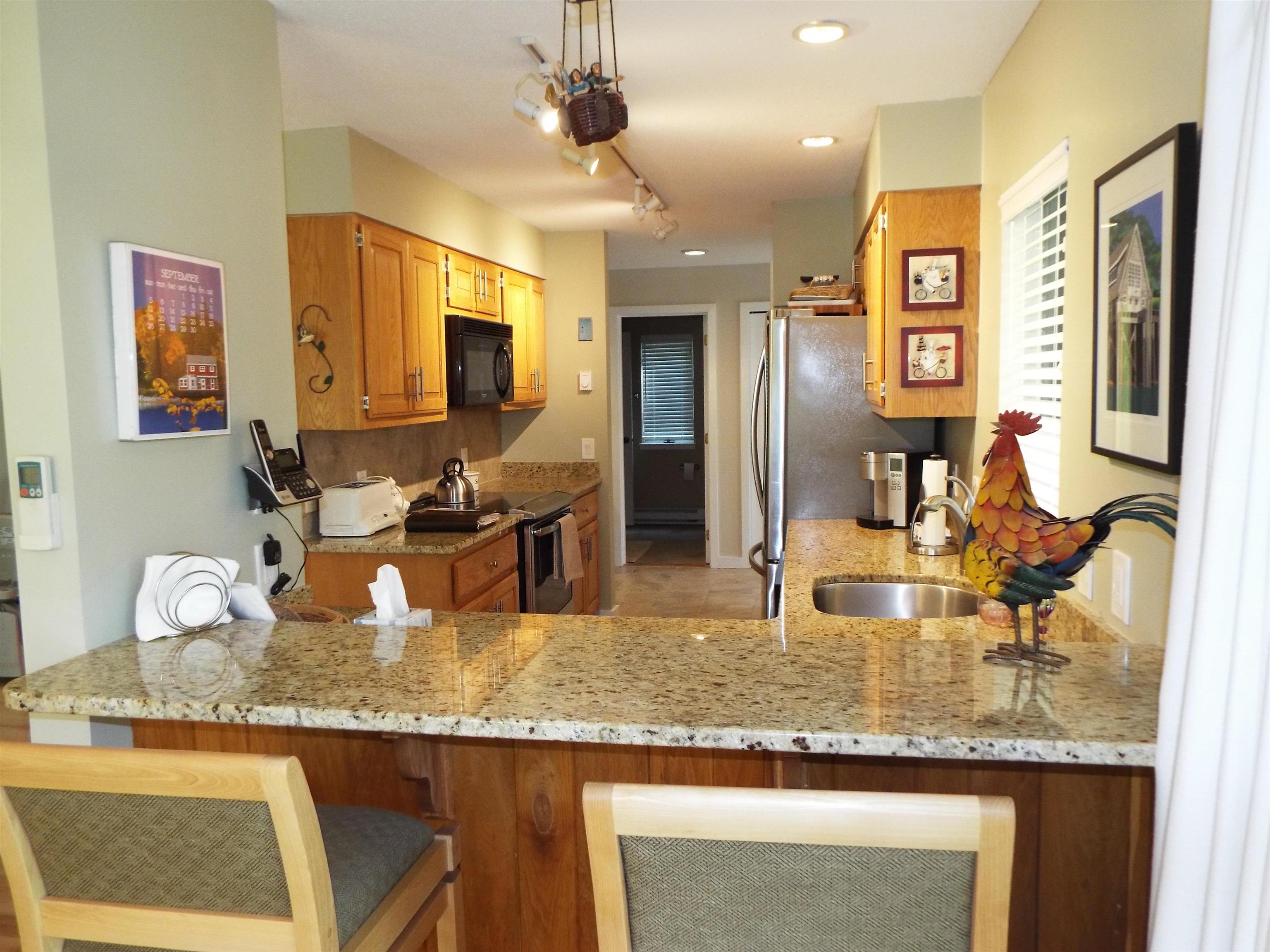 1140 Murphys Road Hartford, VT 05059 - Photo 6 of 31 Gallery Image 6