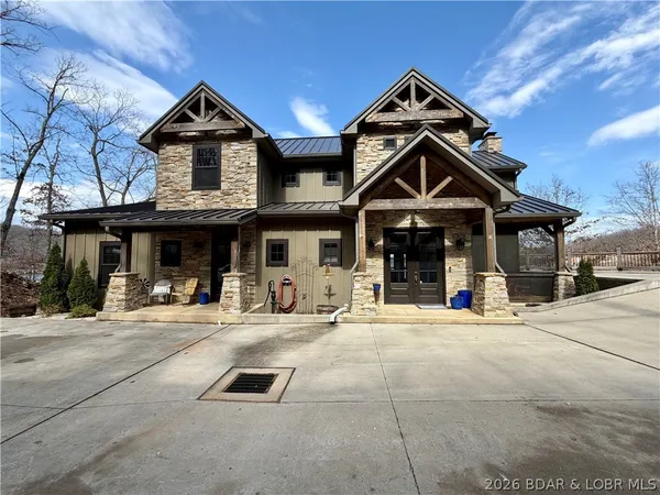 $1,400,000 | 7685 Eagle Bay Drive, Stover, MO 65078