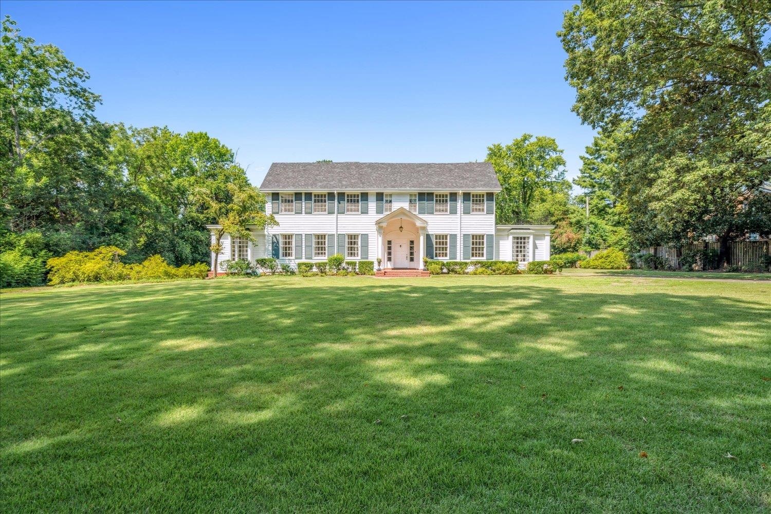 521 Cherry Road Memphis, TN 38117 - Photo 2 of 37 Gallery Image 2