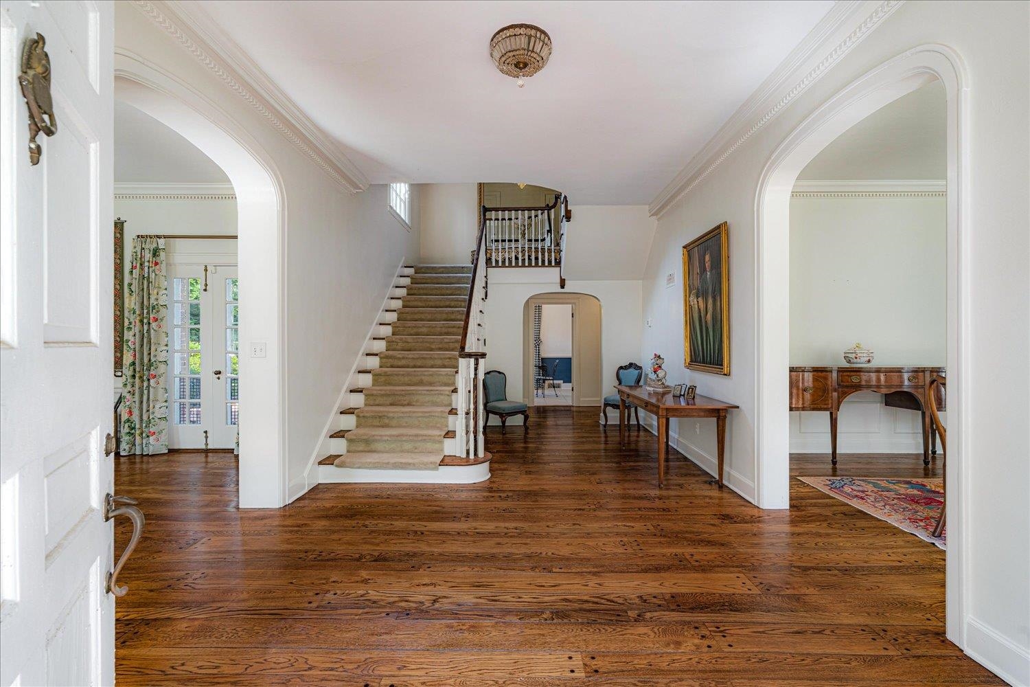 521 Cherry Road Memphis, TN 38117 - Photo 4 of 37 Gallery Image 4