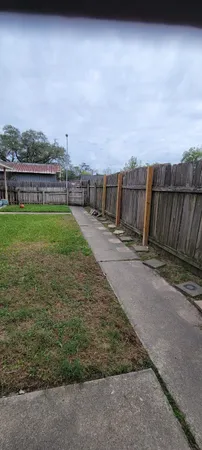 $495,000 | 502 Sammon Drive, Unit 13, Humble, TX 77338