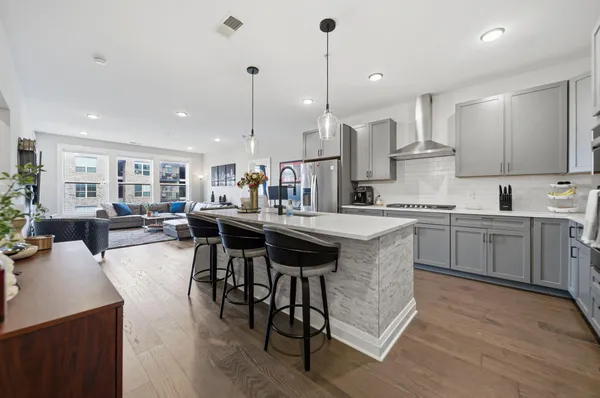 $2,600 | 751 North 6th Street, Unit 205, Columbus, OH 43215