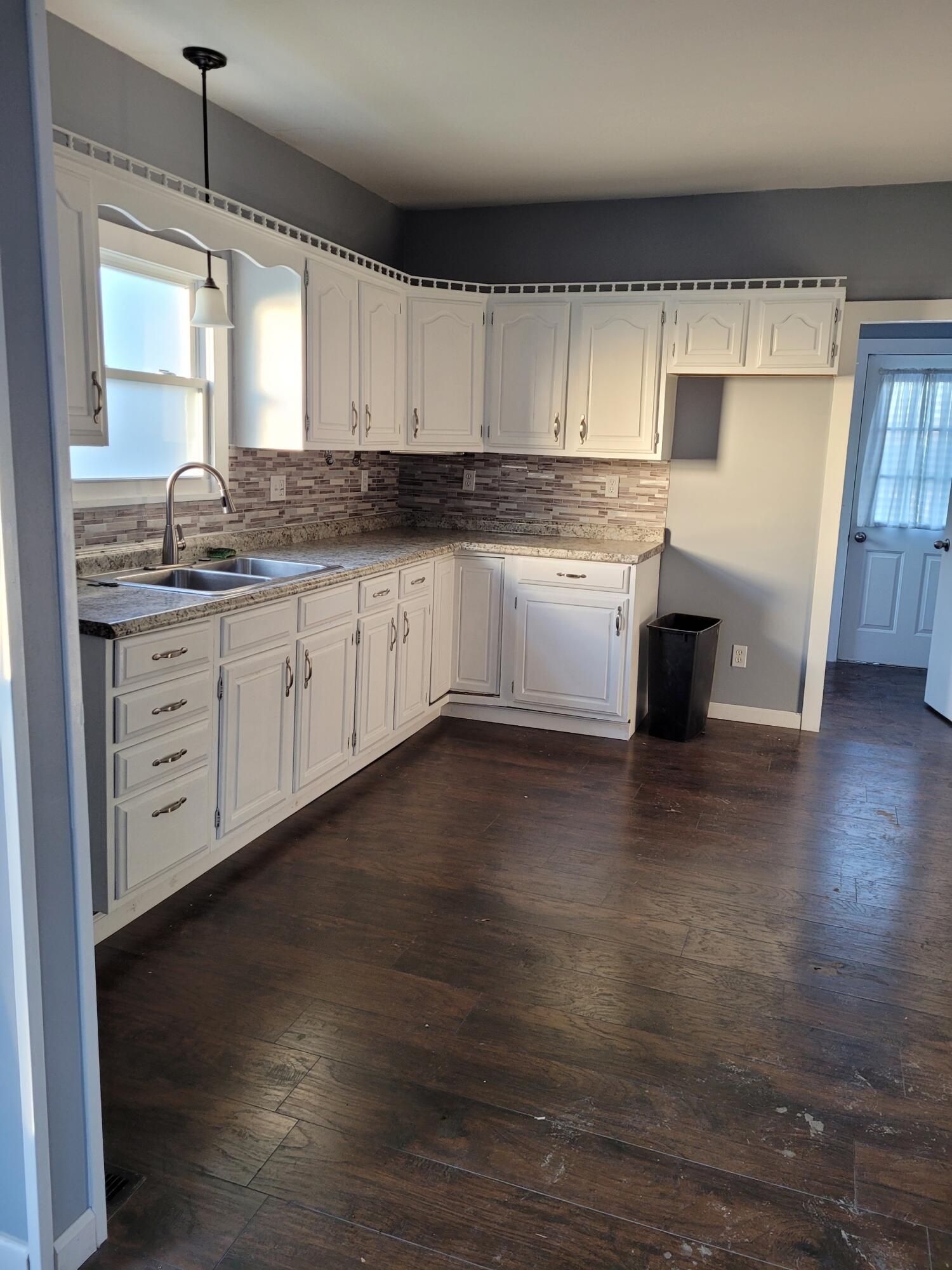 1652 Kenton Street Springfield, OH 45505 - Photo 7 of 8