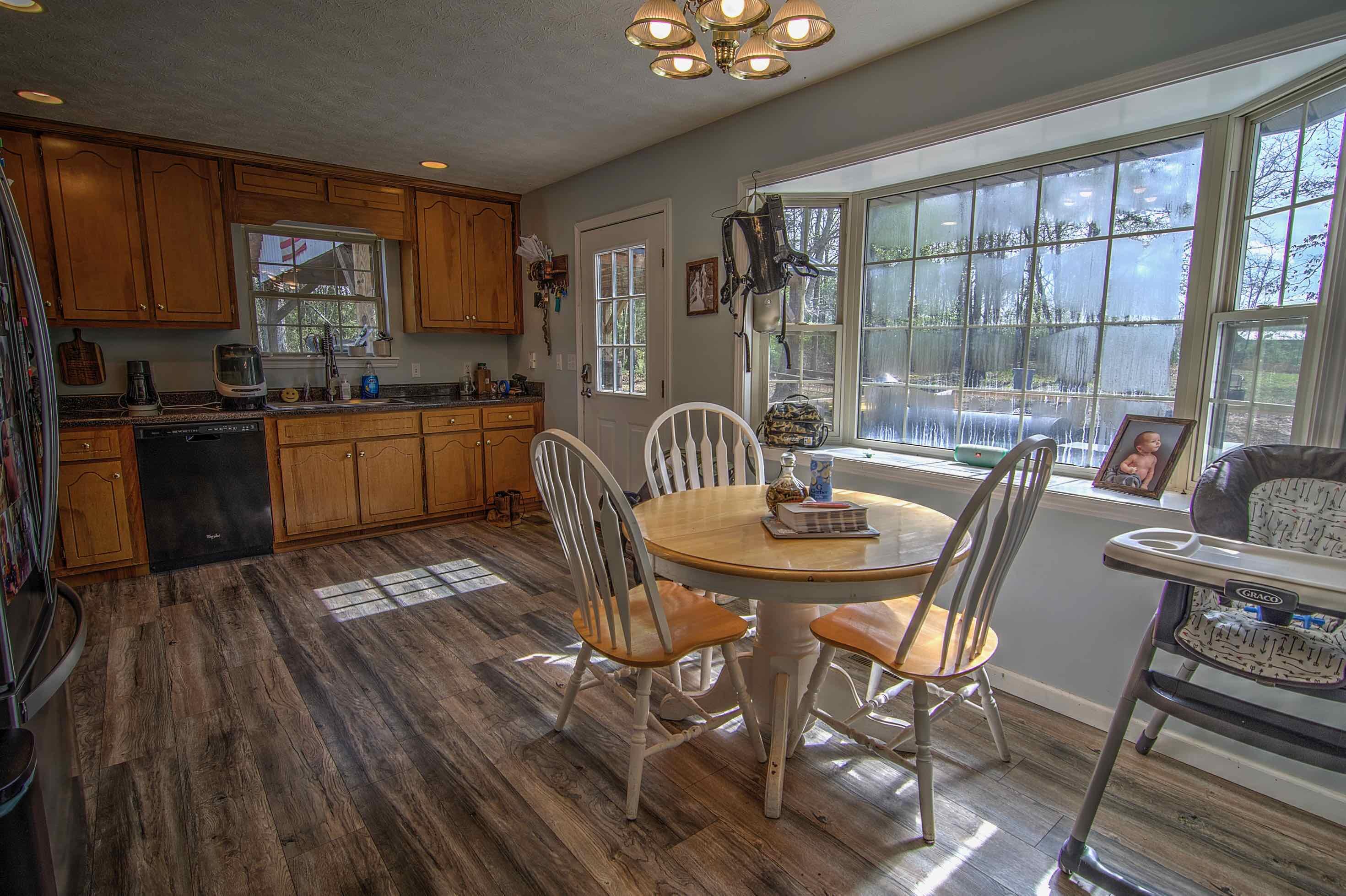 12966 Highway 75 Henagar, AL 35978 - Photo 7 of 44 Camera07