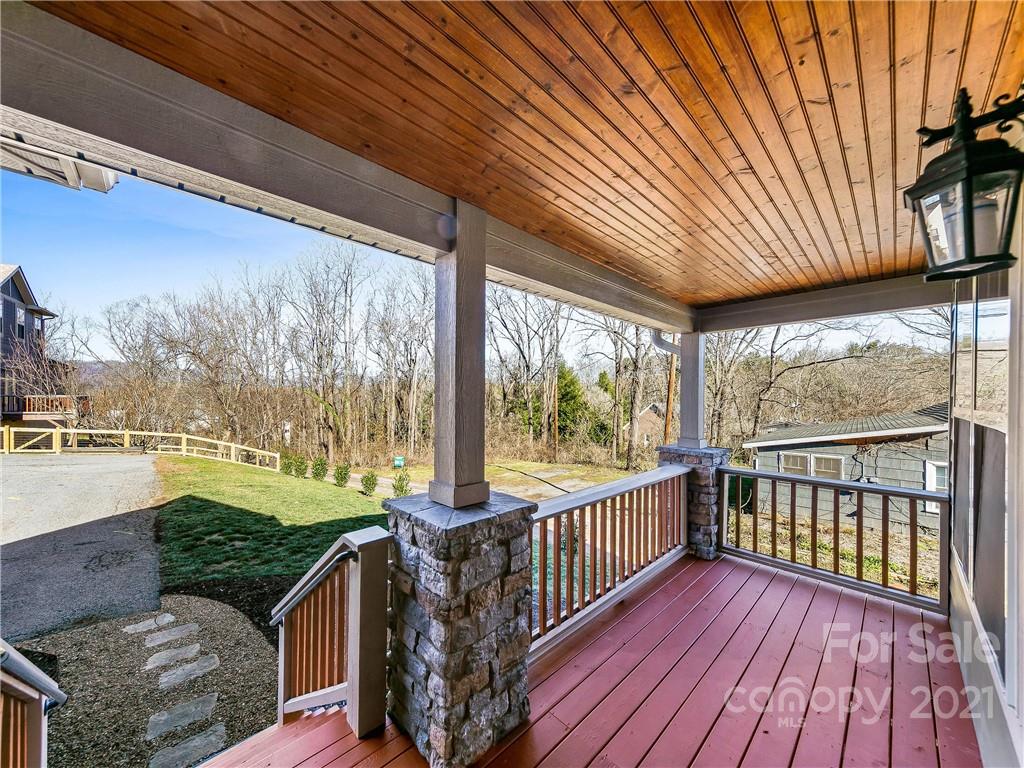 534 Fairview Road Asheville, NC 28803 - Photo 4 of 29 Gallery Image 4