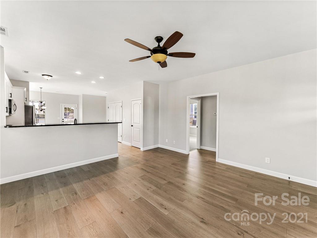 534 Fairview Road Asheville, NC 28803 - Photo 8 of 29 Gallery Image 8