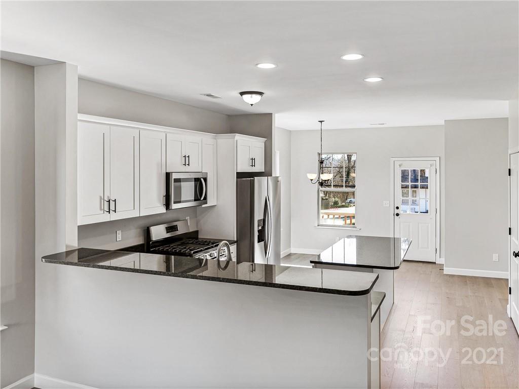 534 Fairview Road Asheville, NC 28803 - Photo 9 of 29 Gallery Image 9