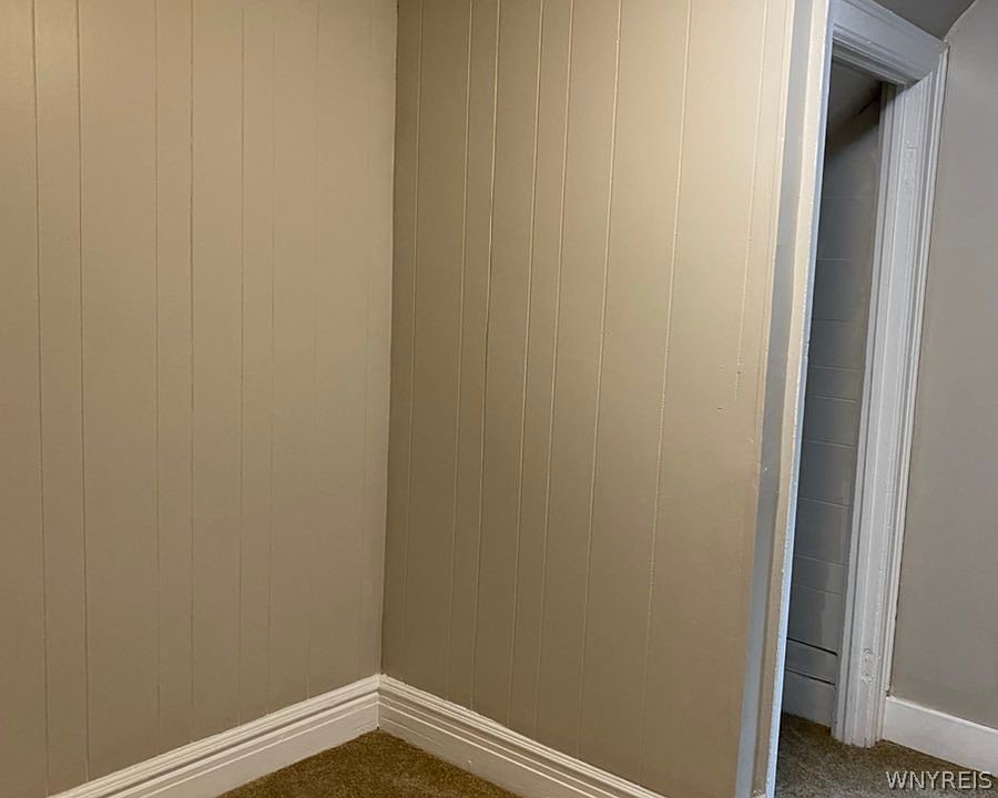 227 14th Street Buffalo, NY 14213 - Photo 31 of 34