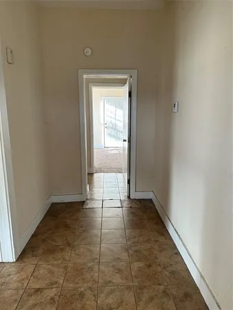 $125,000 | 607 Northwest Main, Ennis, TX 75119