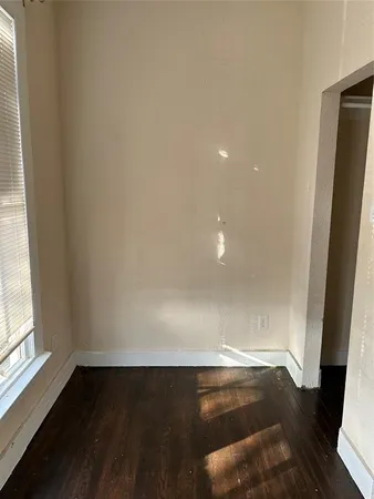 $125,000 | 607 Northwest Main, Ennis, TX 75119