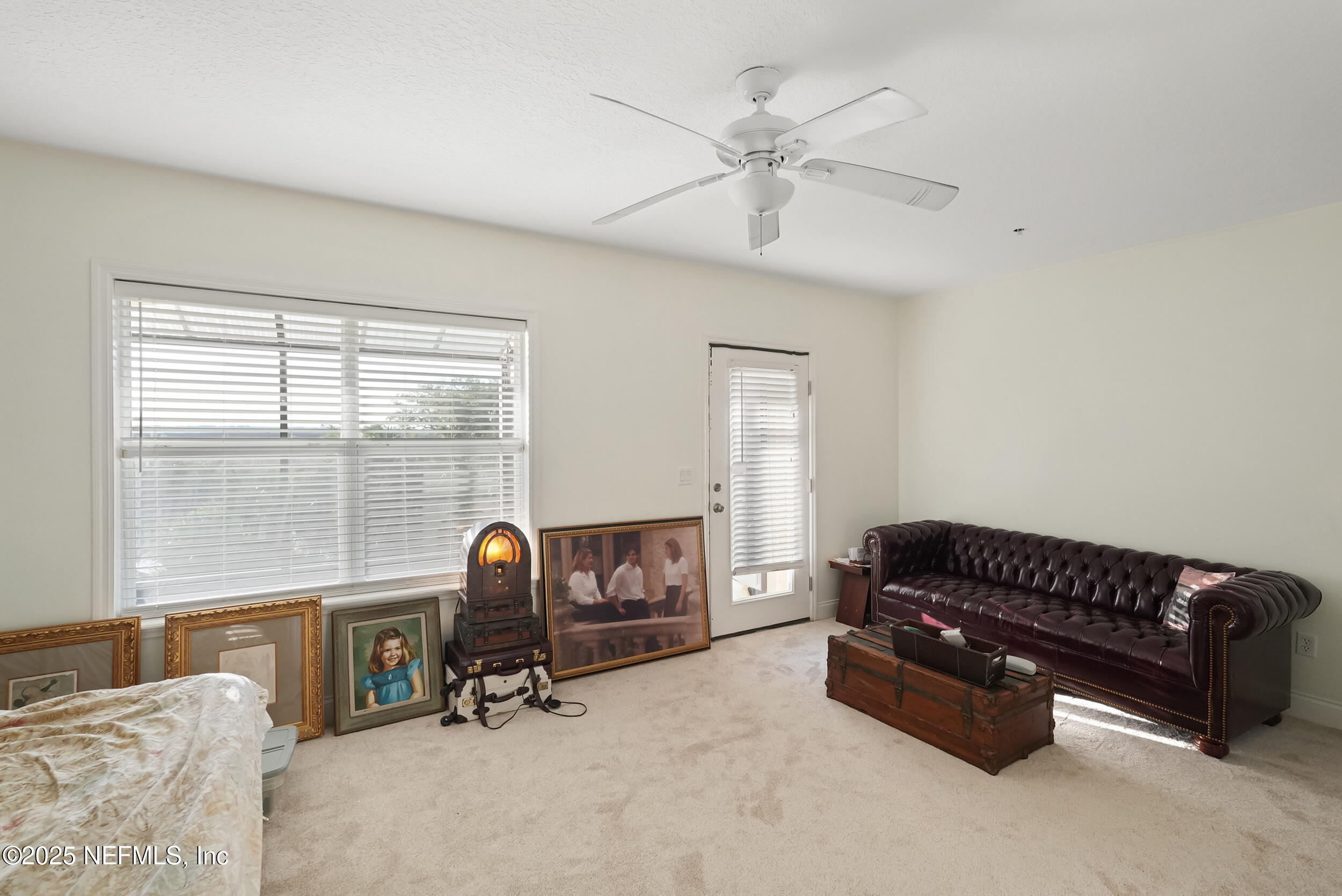 2102 Windjammer Lane St. Augustine, FL 32084 - Photo 39 of 47 a living room with furniture