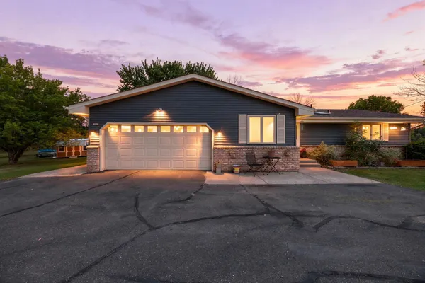 $415,000 | 29242 Lily Street Northwest, Isanti, MN 55040