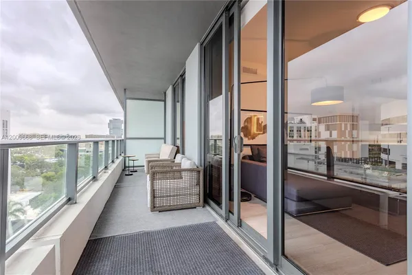 $5,000 | 2960 Northeast 207th Street, Unit 904, Aventura, FL 33180