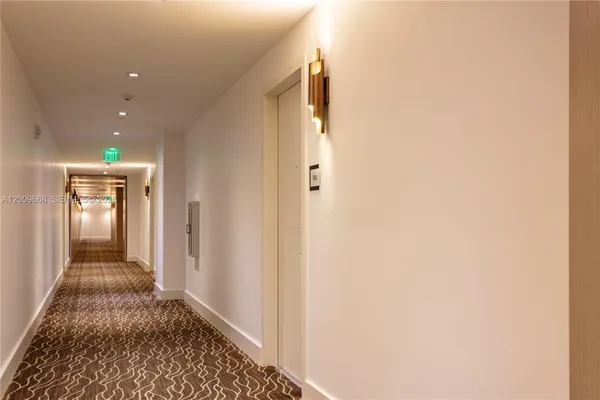 $5,000 | 2960 Northeast 207th Street, Unit 904, Aventura, FL 33180