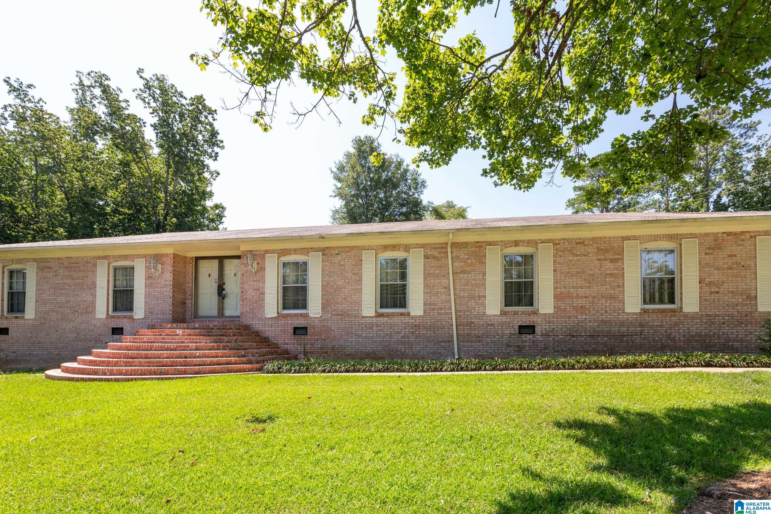 2200 Henry Road Anniston, AL 36207 - Photo 2 of 37