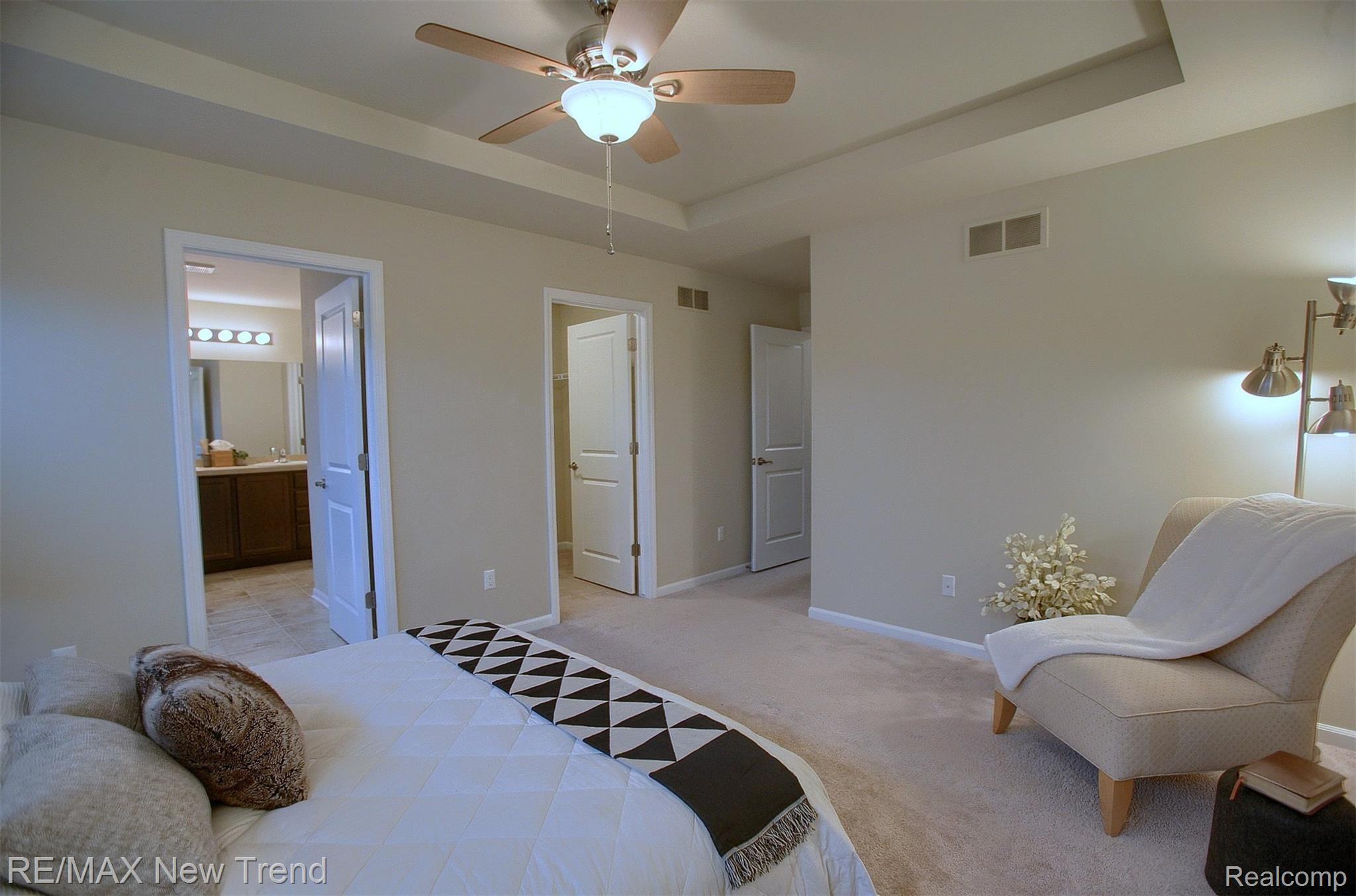 3207 Curtis Road Wixom, MI 48393 - Photo 18 of 33 18-Master Bedroom 2nd View.jpg