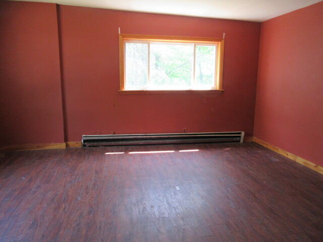 68 Weld Road Wilton, ME 04294 - Photo 8 of 9 231-109082 Living room