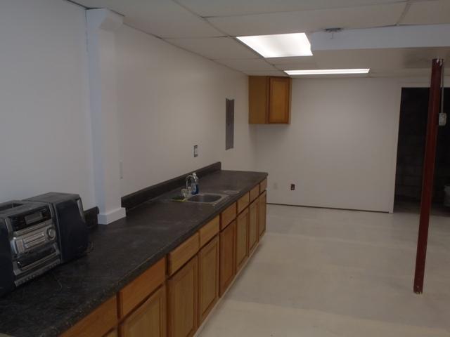 3469 Hunters Ridge Woodlawn, TN 37191 - Photo 12 of 16 Large Shop with Hot & Cold Water In Basement