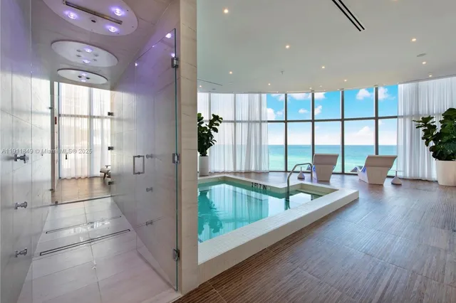 $13,900 | 15701 Collins Avenue, Unit 703, Sunny Isles Beach, FL 33160