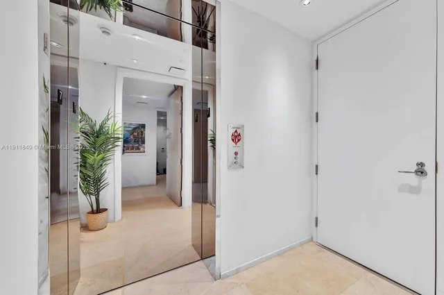 $13,900 | 15701 Collins Avenue, Unit 703, Sunny Isles Beach, FL 33160