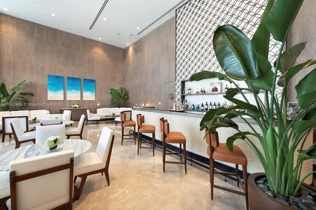 $13,900 | 15701 Collins Avenue, Unit 703, Sunny Isles Beach, FL 33160